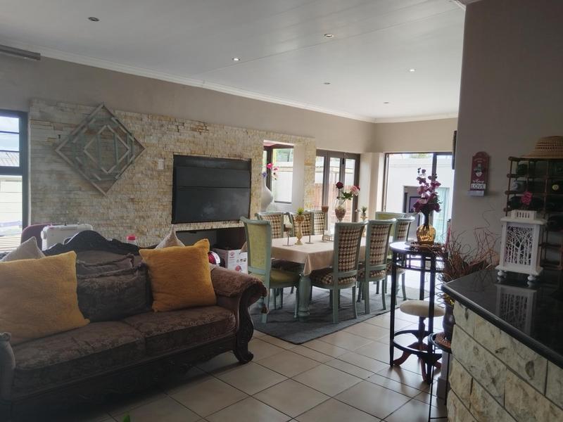 To Let 3 Bedroom Property for Rent in Gonubie Eastern Cape
